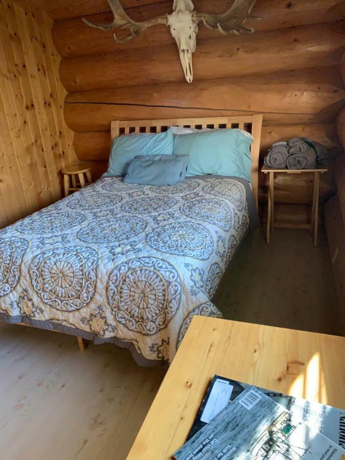 Sawing Logzz Cabin Copper Center Luaran gambar